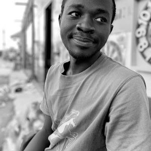 Meet your Posher, Adomah